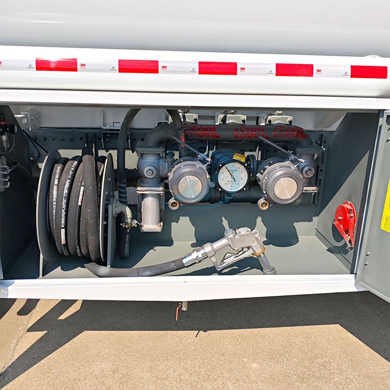 -2_0003_3e21e0ea0c8249c73a69cd6d8d0c842