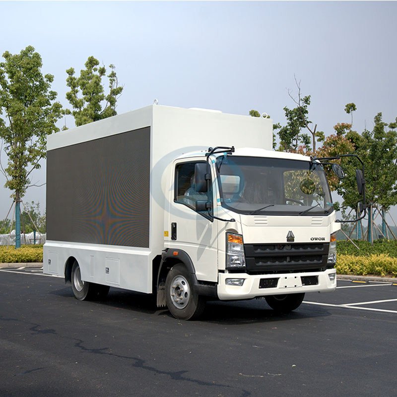 CAMIÓN PUBLICITARIO SINOTRUK HOWO LIGHT CON PANTALLA LED