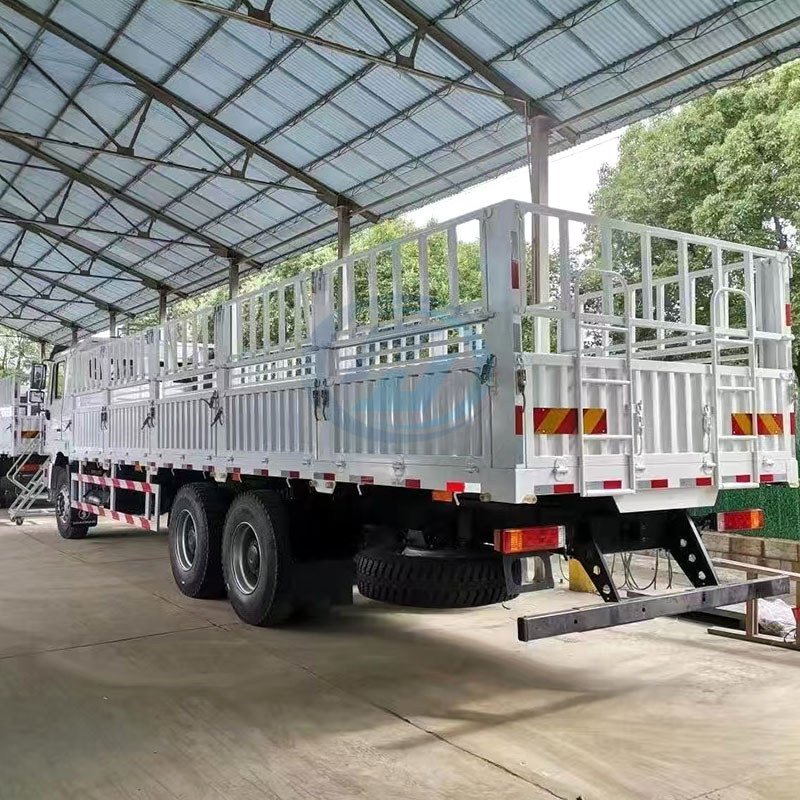 -2_0002_0f3808e4ea1fbb58f8262dc678b123d