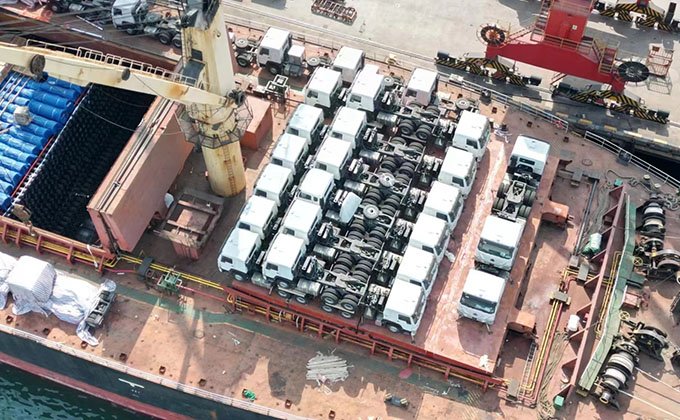 30 unidades de camiones tractores enviados a Zambia