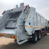 -3_0001_118490197_2008545622613353_5291576544229505472_n